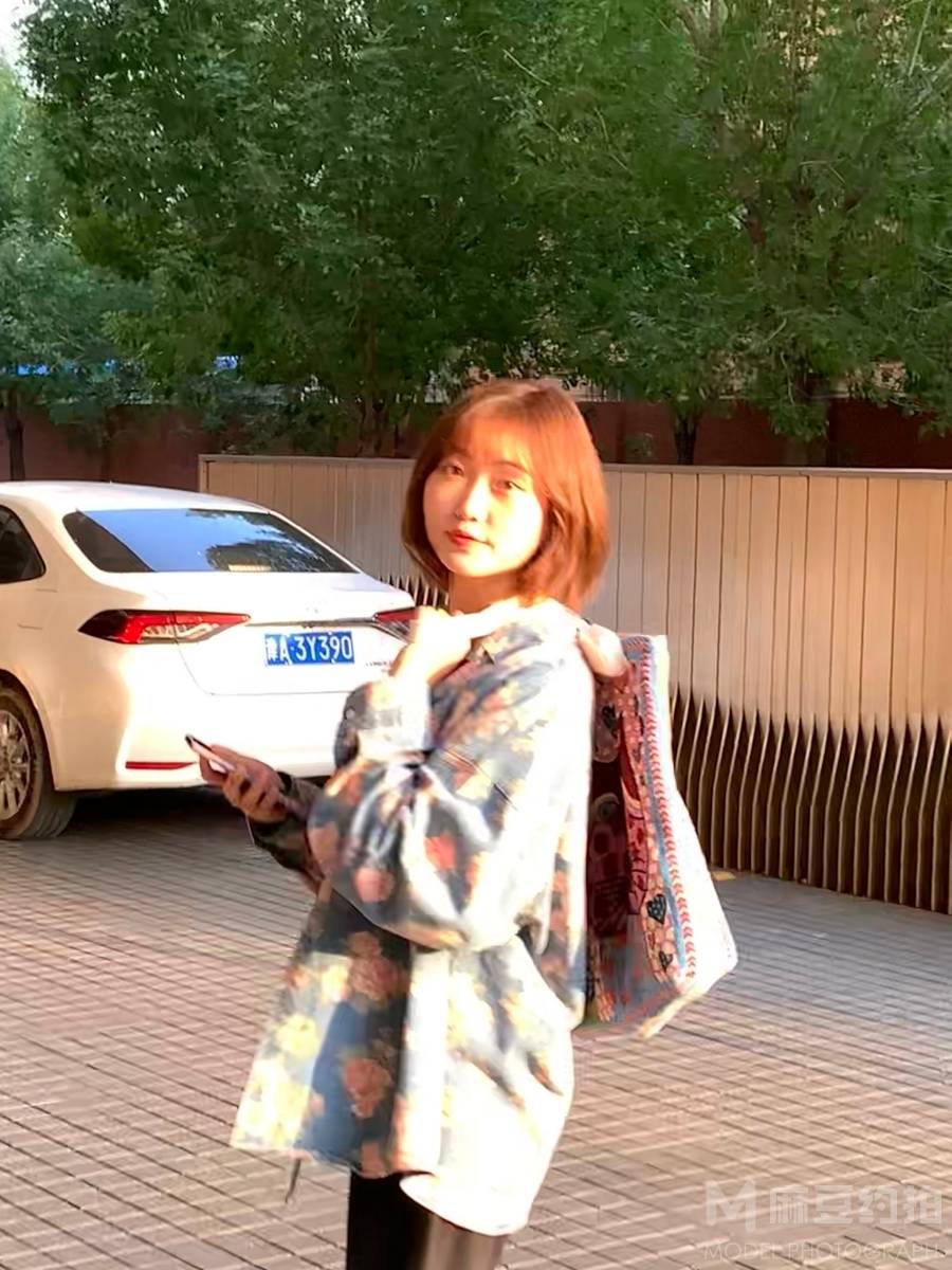 民国模特