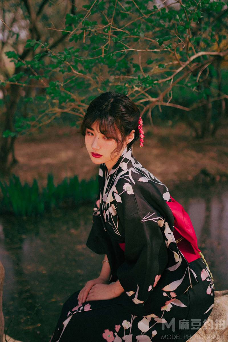 和服模特