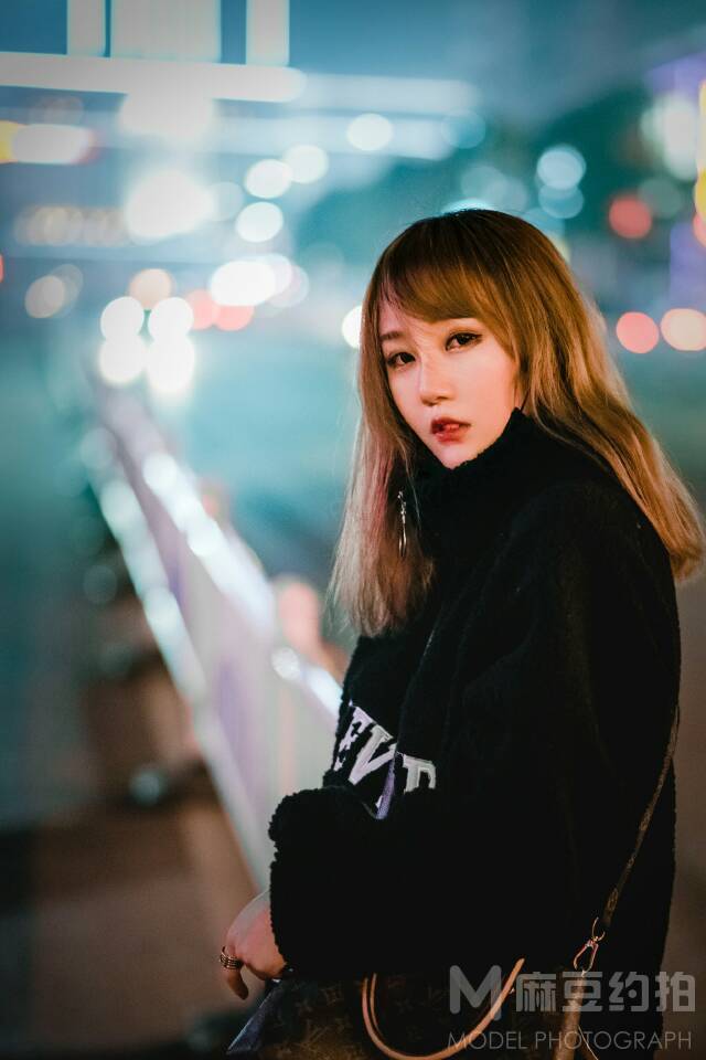 夜景模特