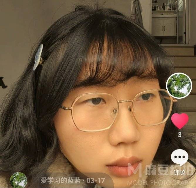 校园模特