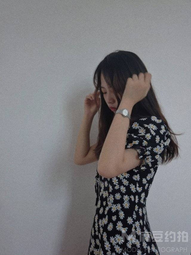 民国模特