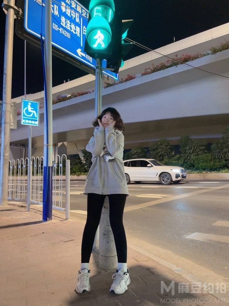 校园模特