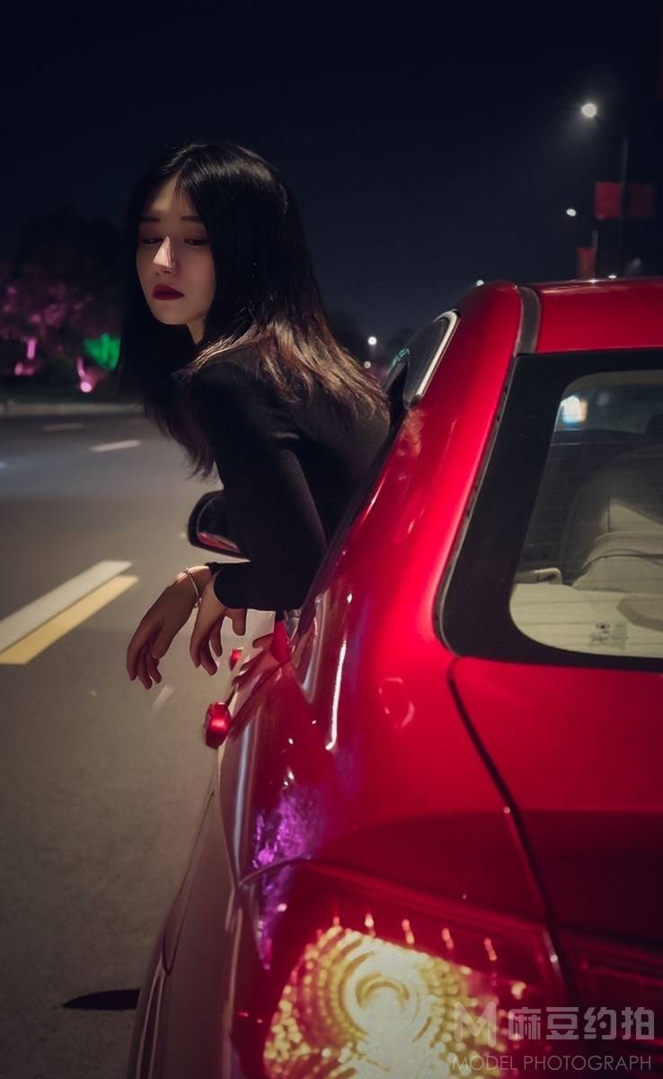 夜景模特