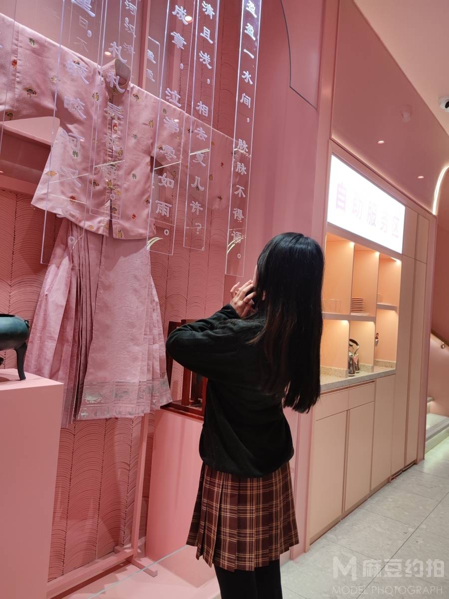 少女模特