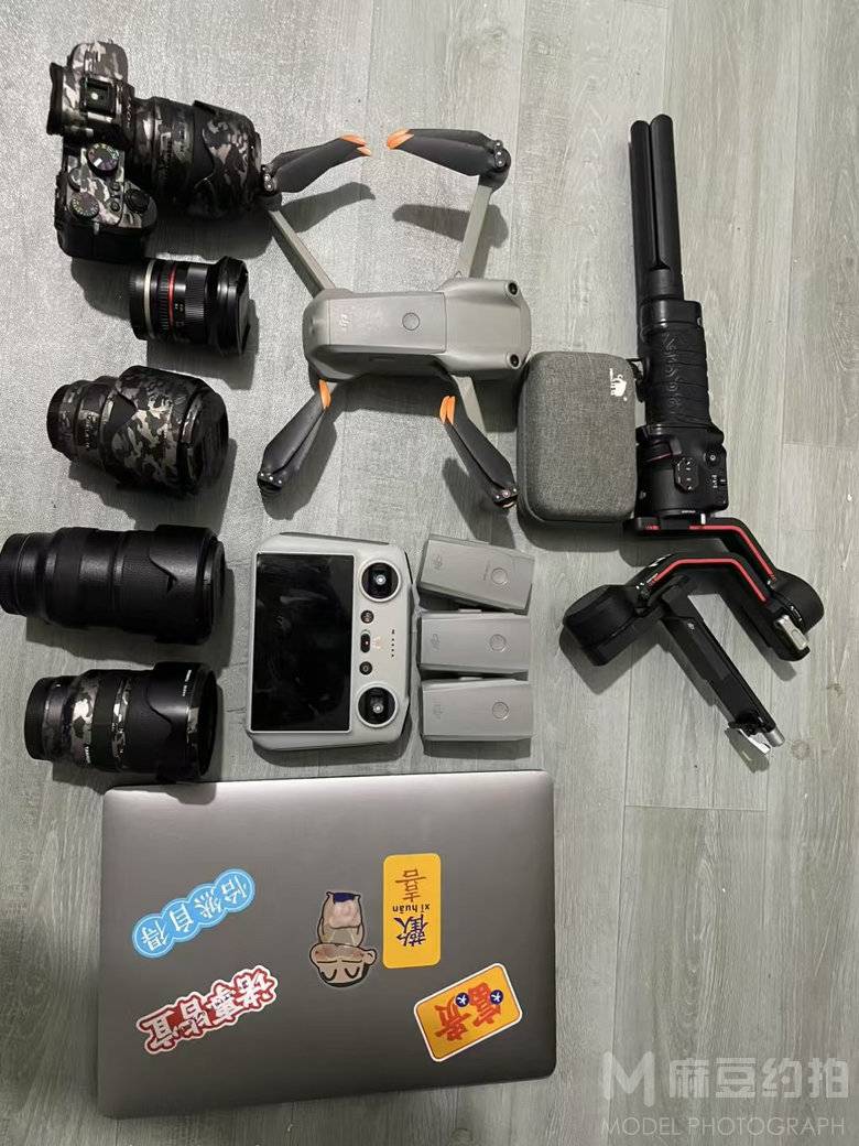 纪实模特