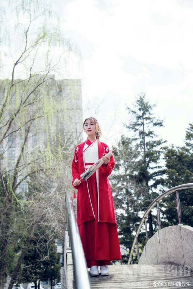 汉服模特
