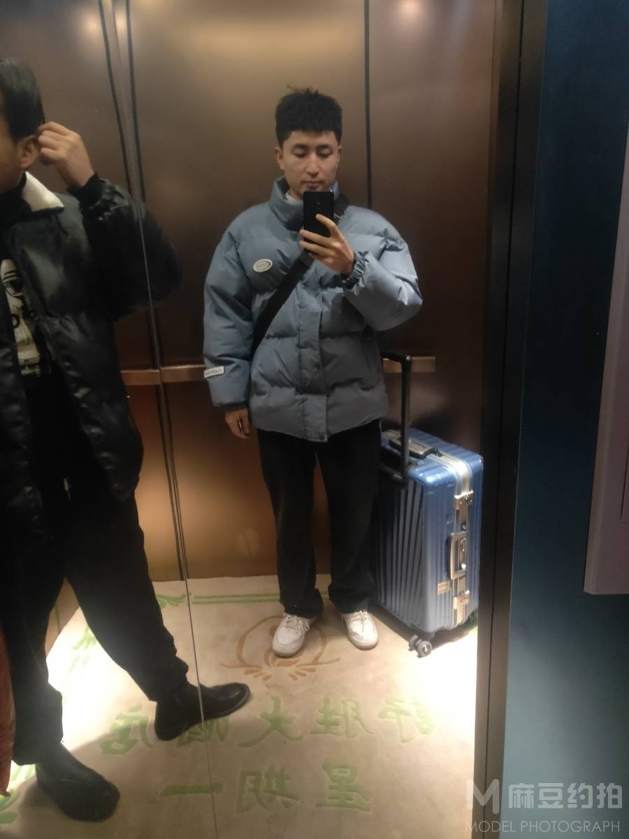 纪实模特