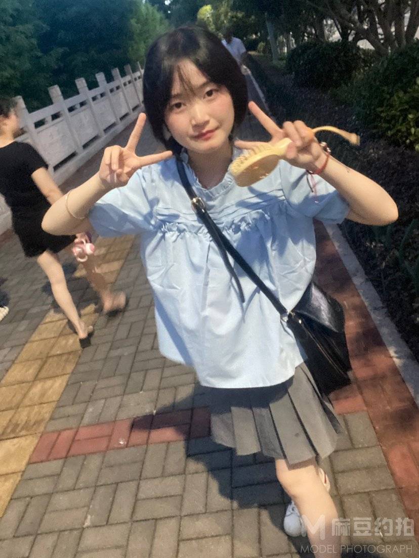 纪实模特
