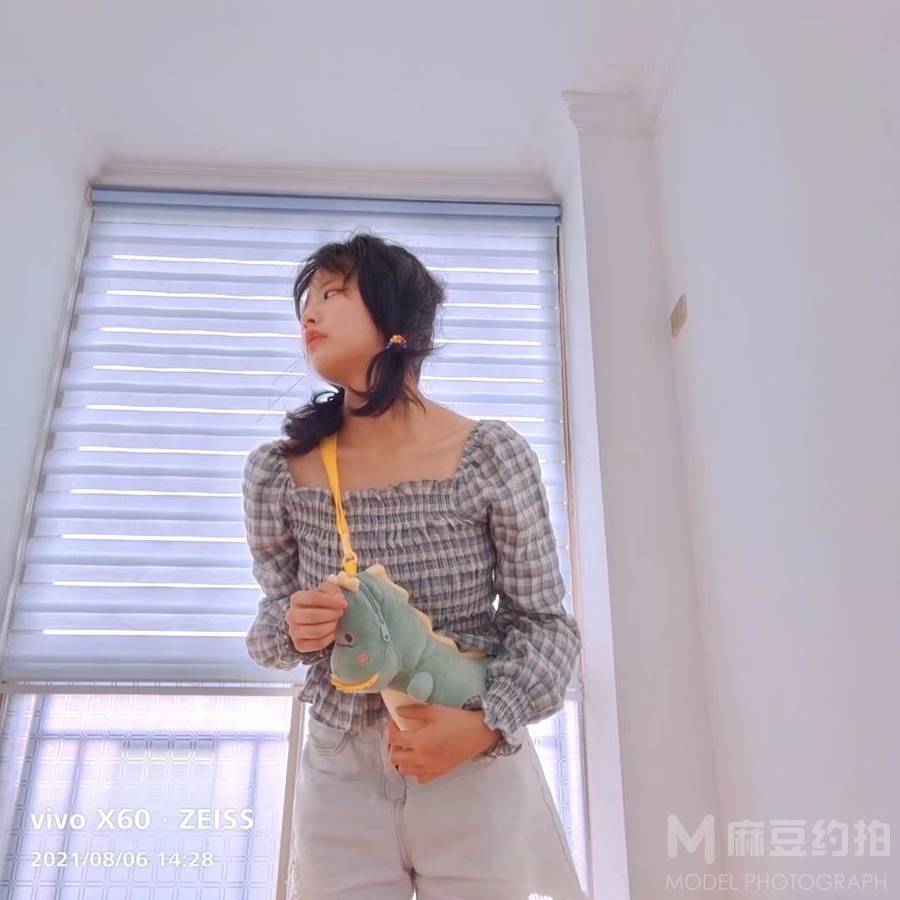 胶片模特
