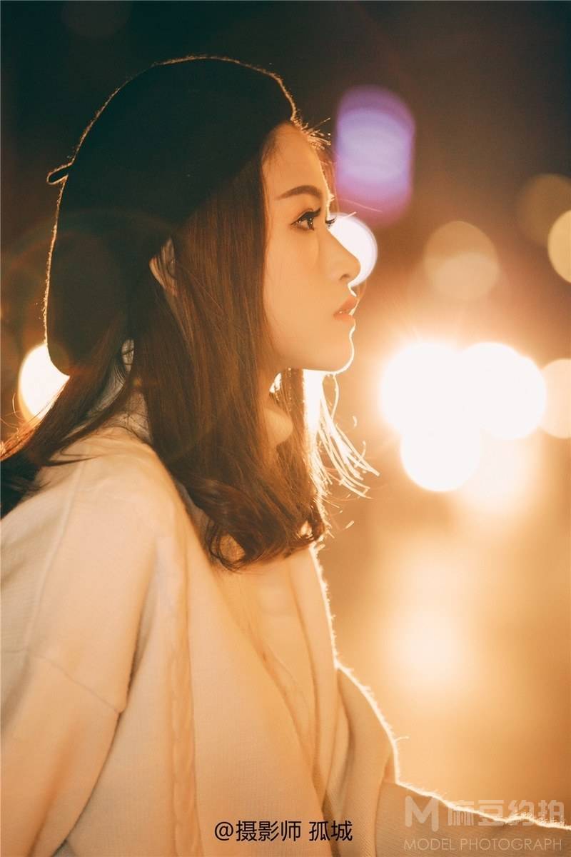 夜景模特