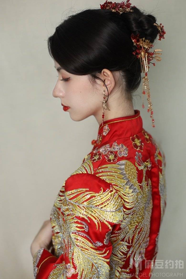 妆容模特