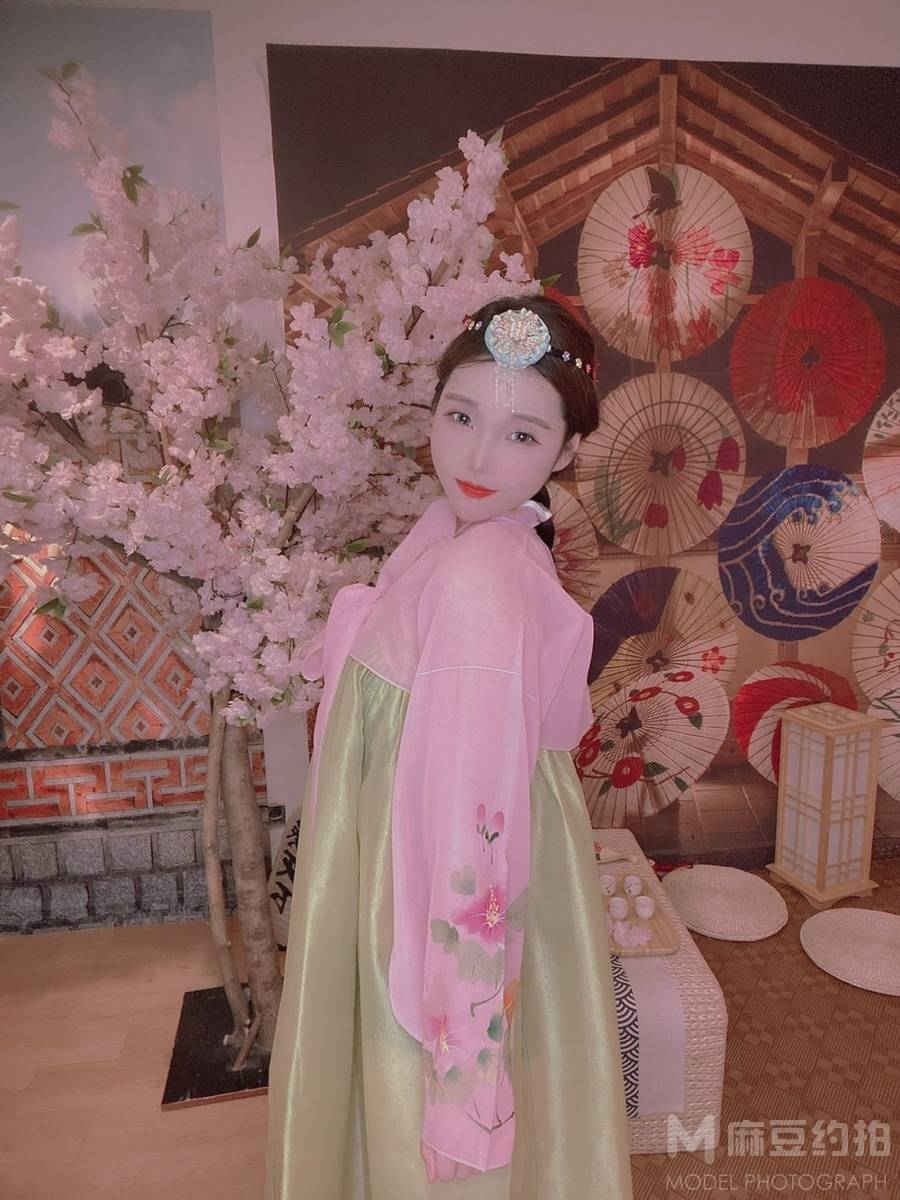 民国模特