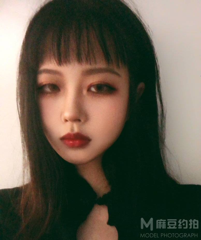 暗黑模特