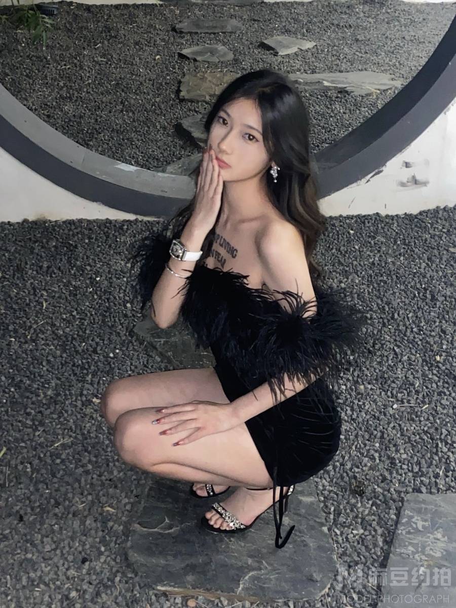 暗黑模特