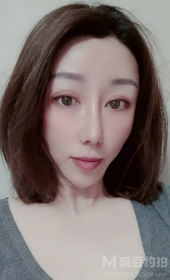 民国模特