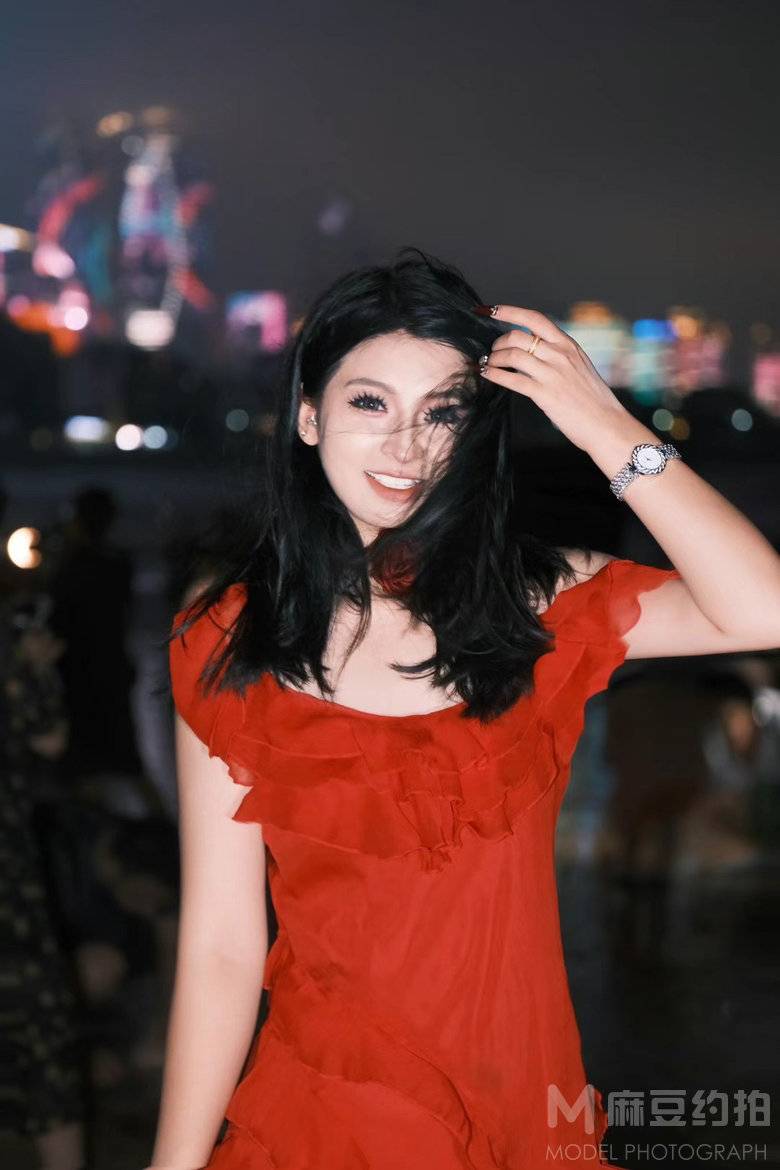 夜景模特