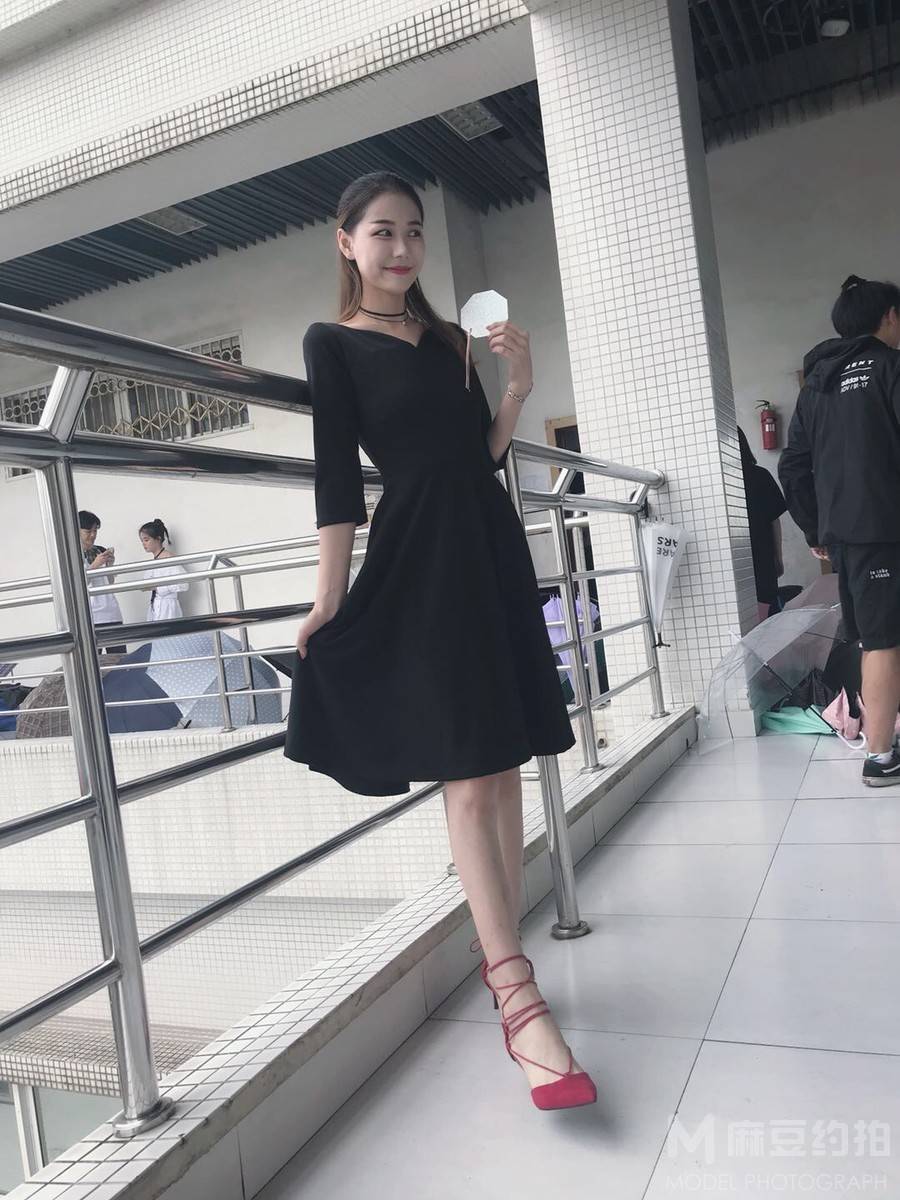 校园模特