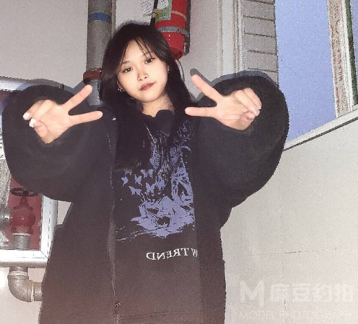 暗黑模特
