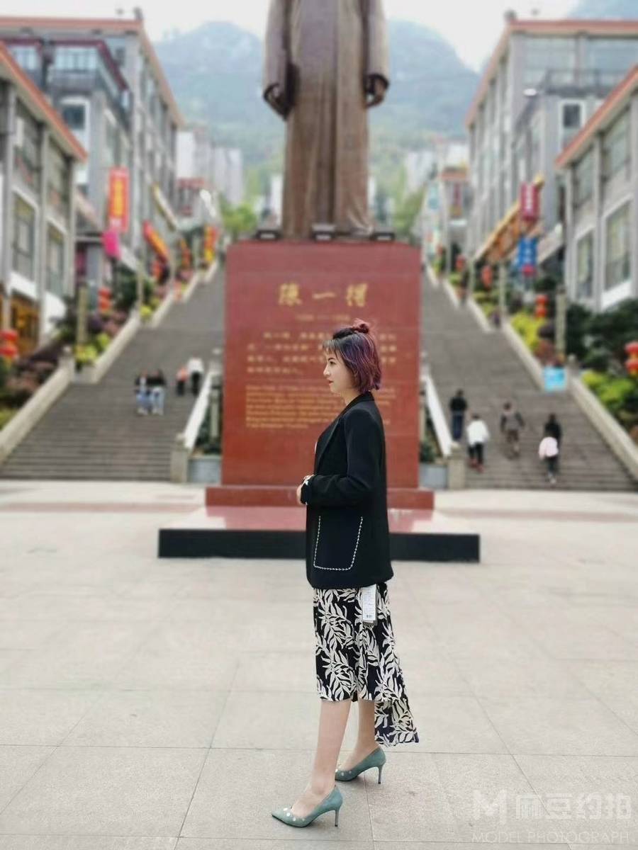 纪实模特