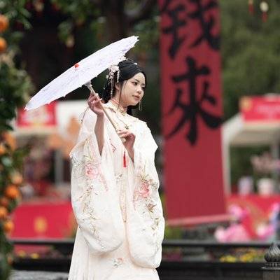 汉服模特