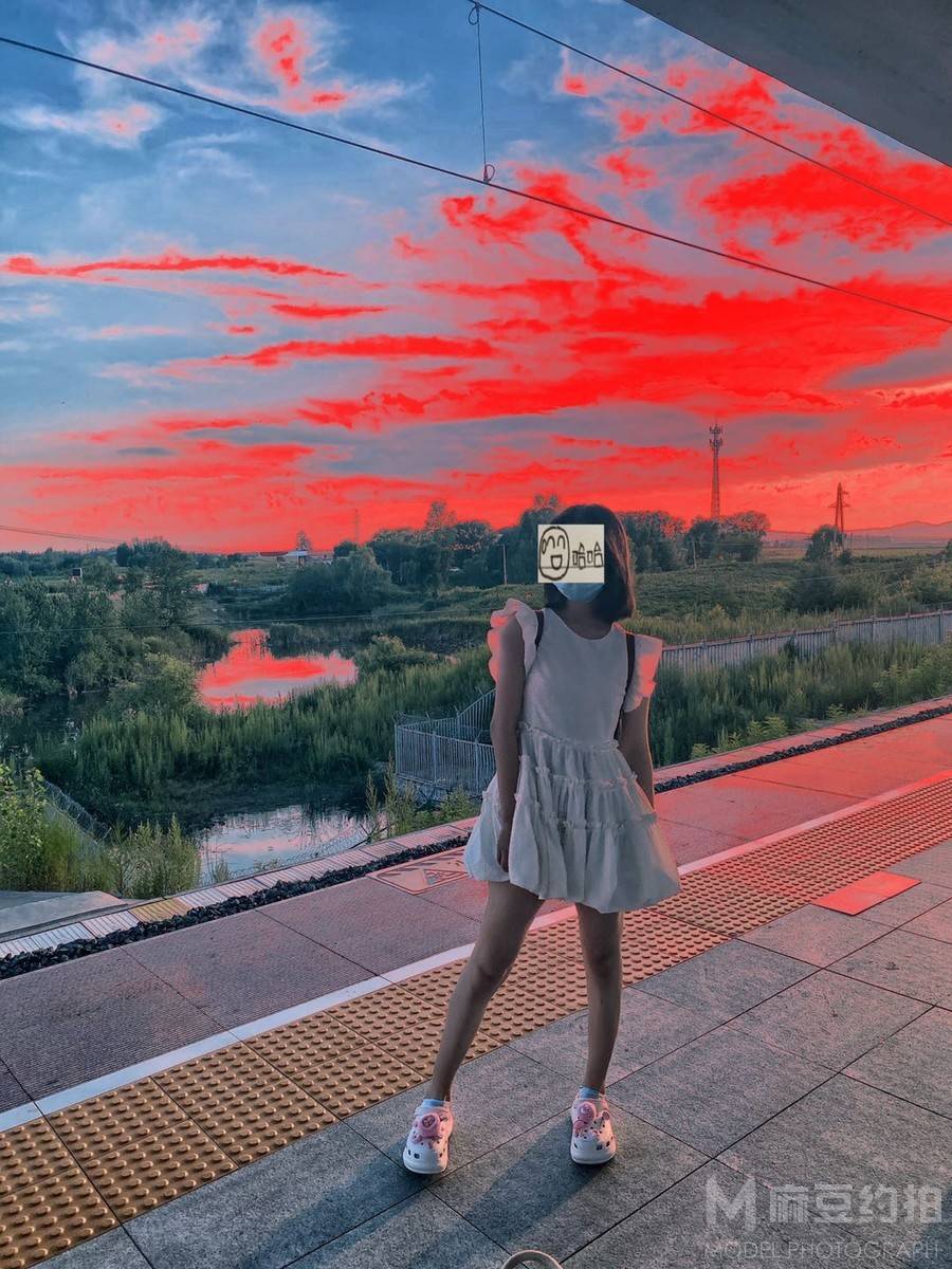 校园模特