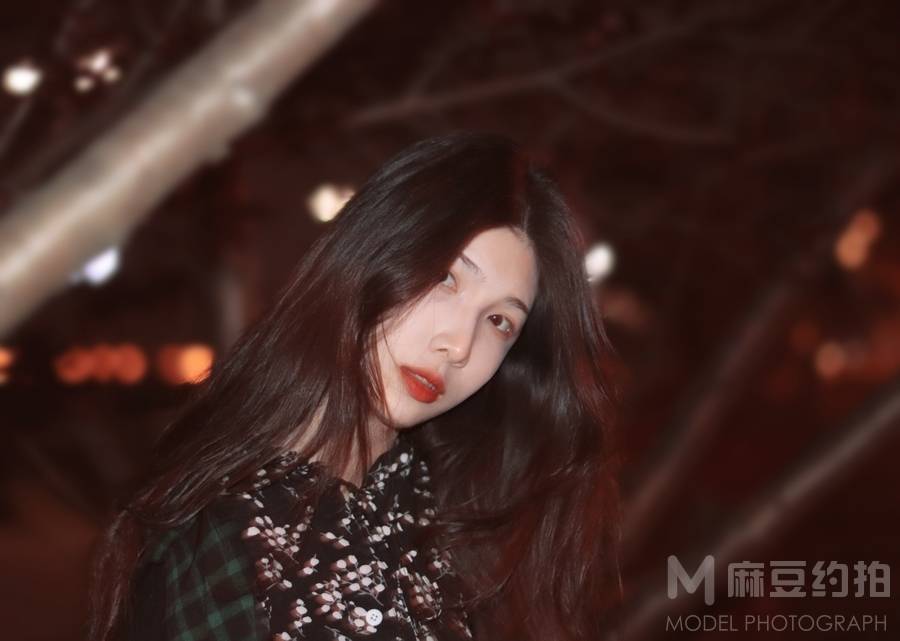 夜景模特