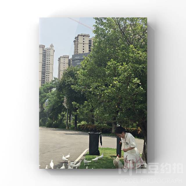 校园模特