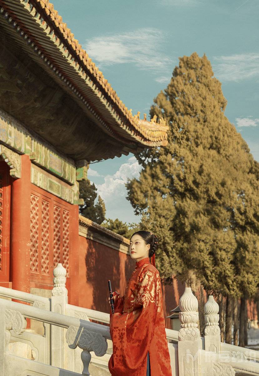 汉服模特