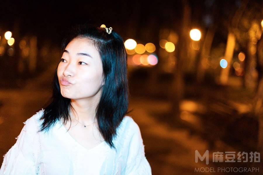 夜景模特