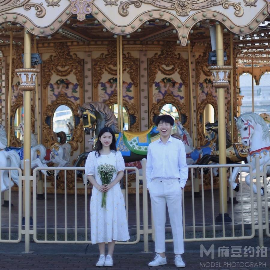 情侣模特