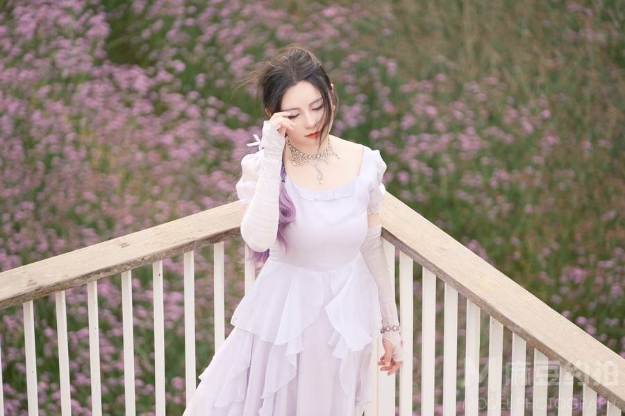 胶片模特