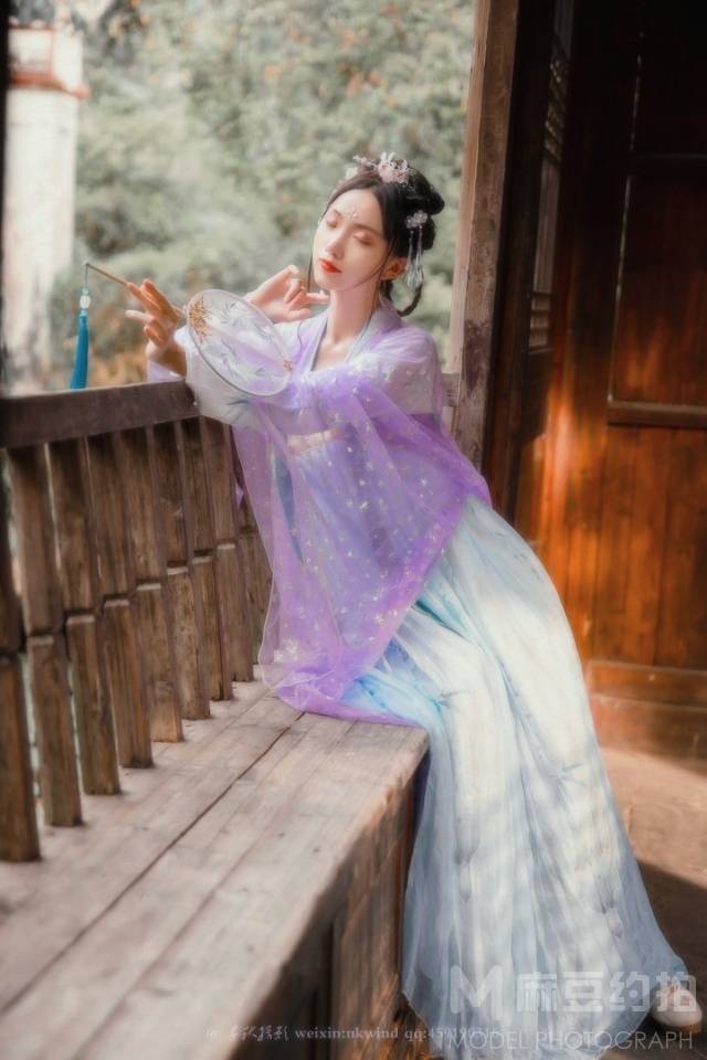古风模特