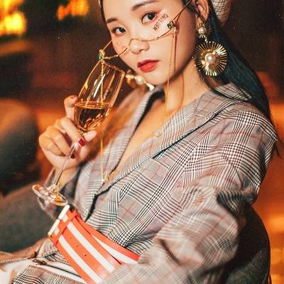 清新模特