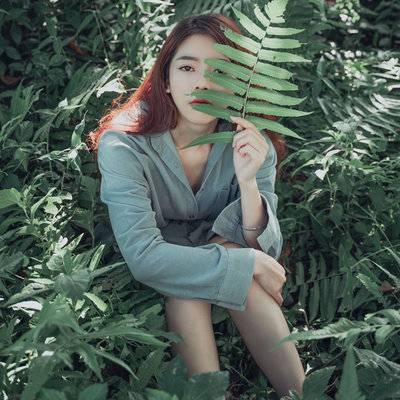 情绪模特