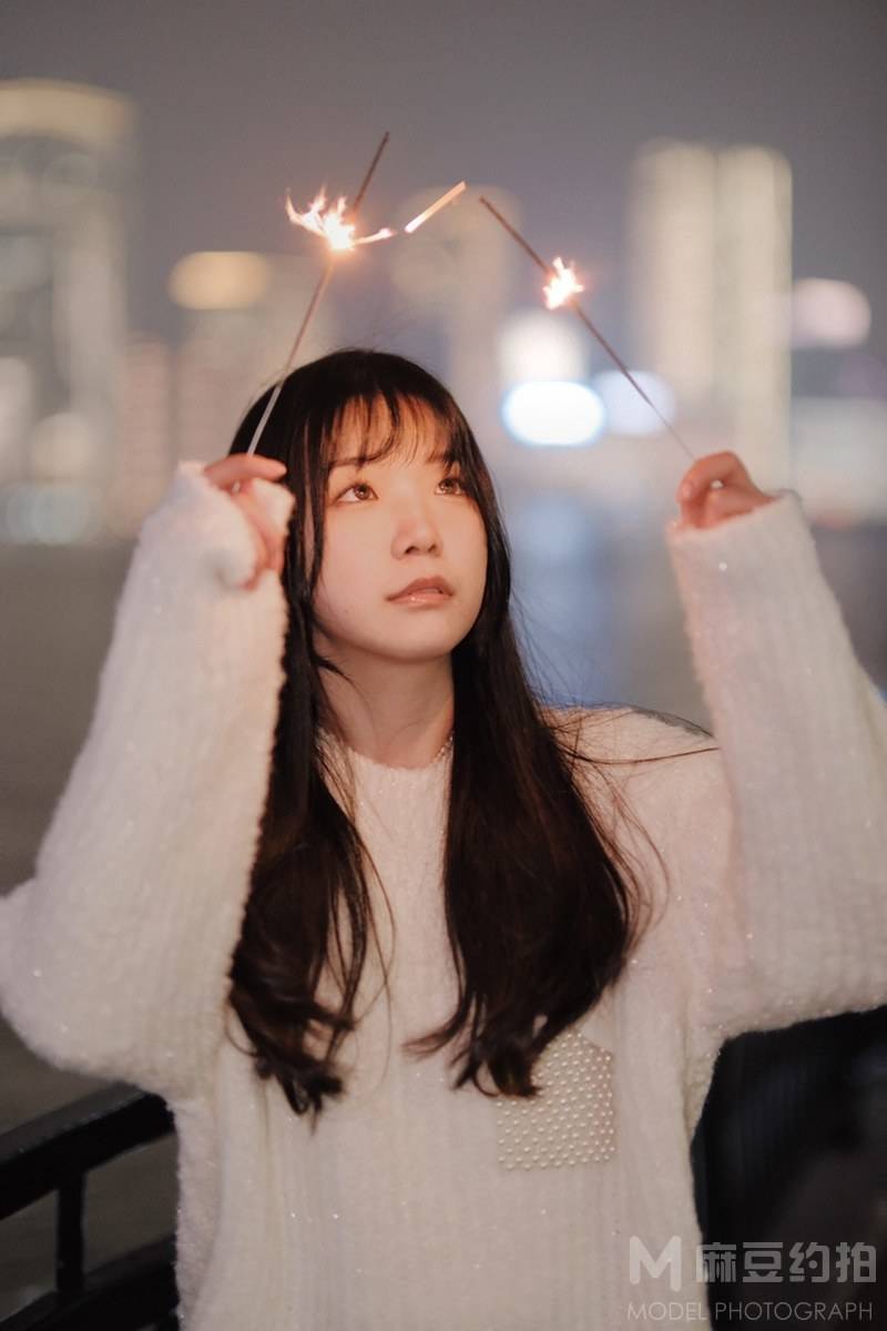 夜景模特