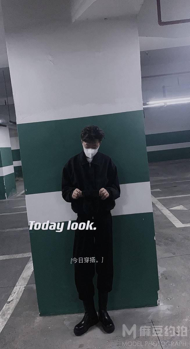 黑白模特