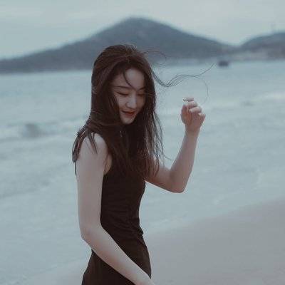 黑白模特