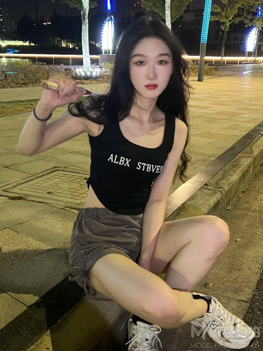 夜景模特