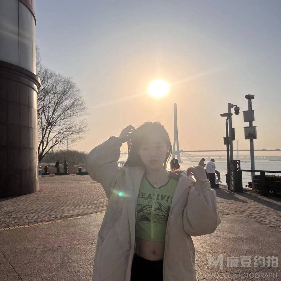 胶片模特