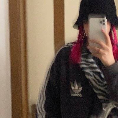 黑白模特