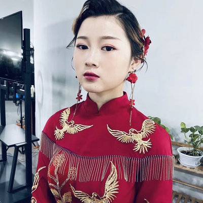 妆容模特
