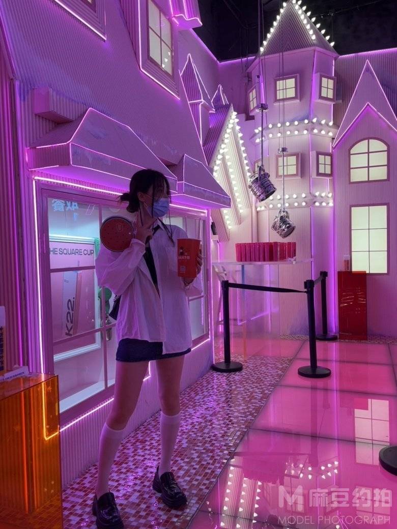 清新模特