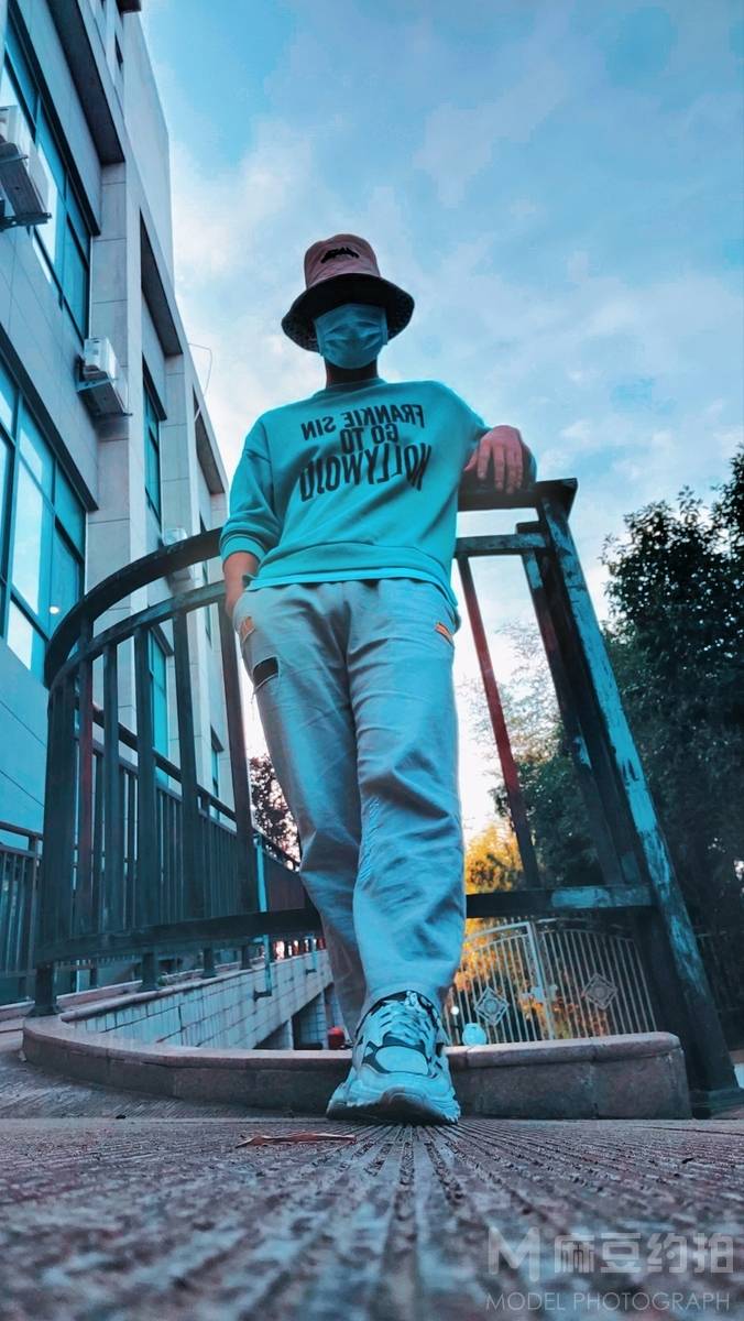 清新模特