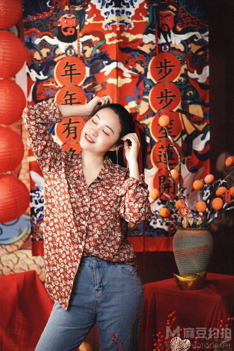 情绪模特