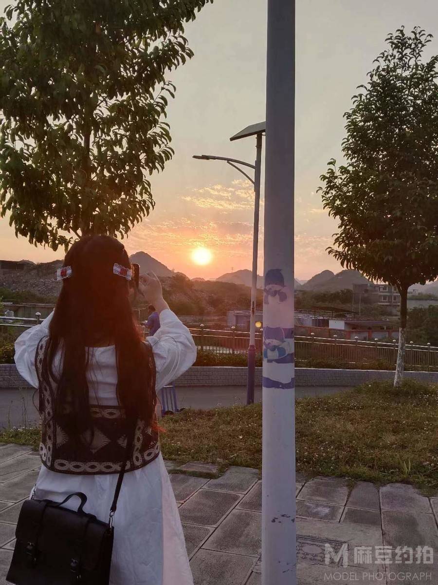 校园模特