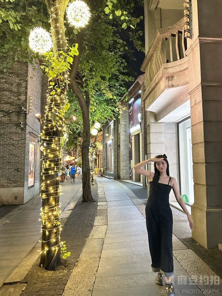 夜景模特