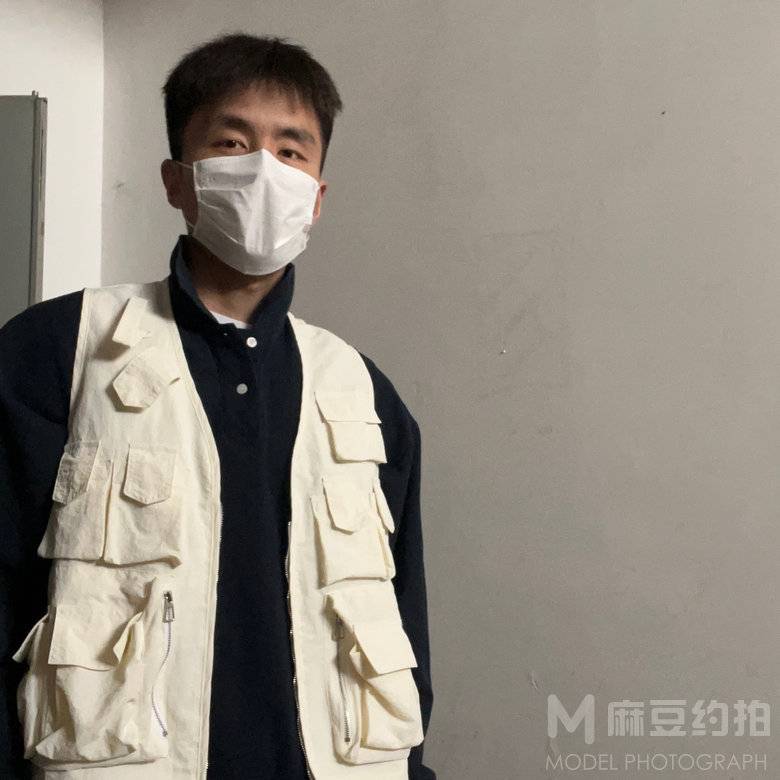 纪实模特
