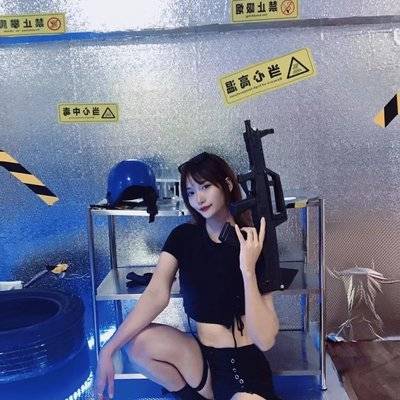 清新模特