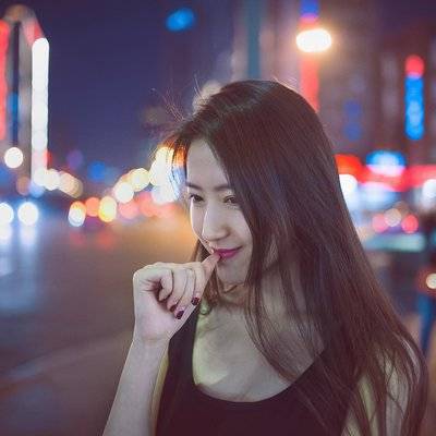 夜景模特