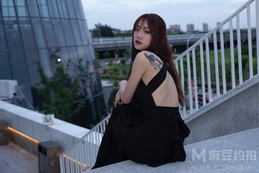 胶片模特